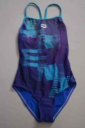 Costum Baie Fata Arena
