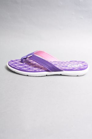 Slapi Dama Umbro