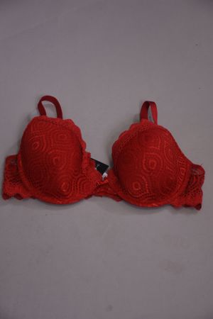 Sutien Esmara